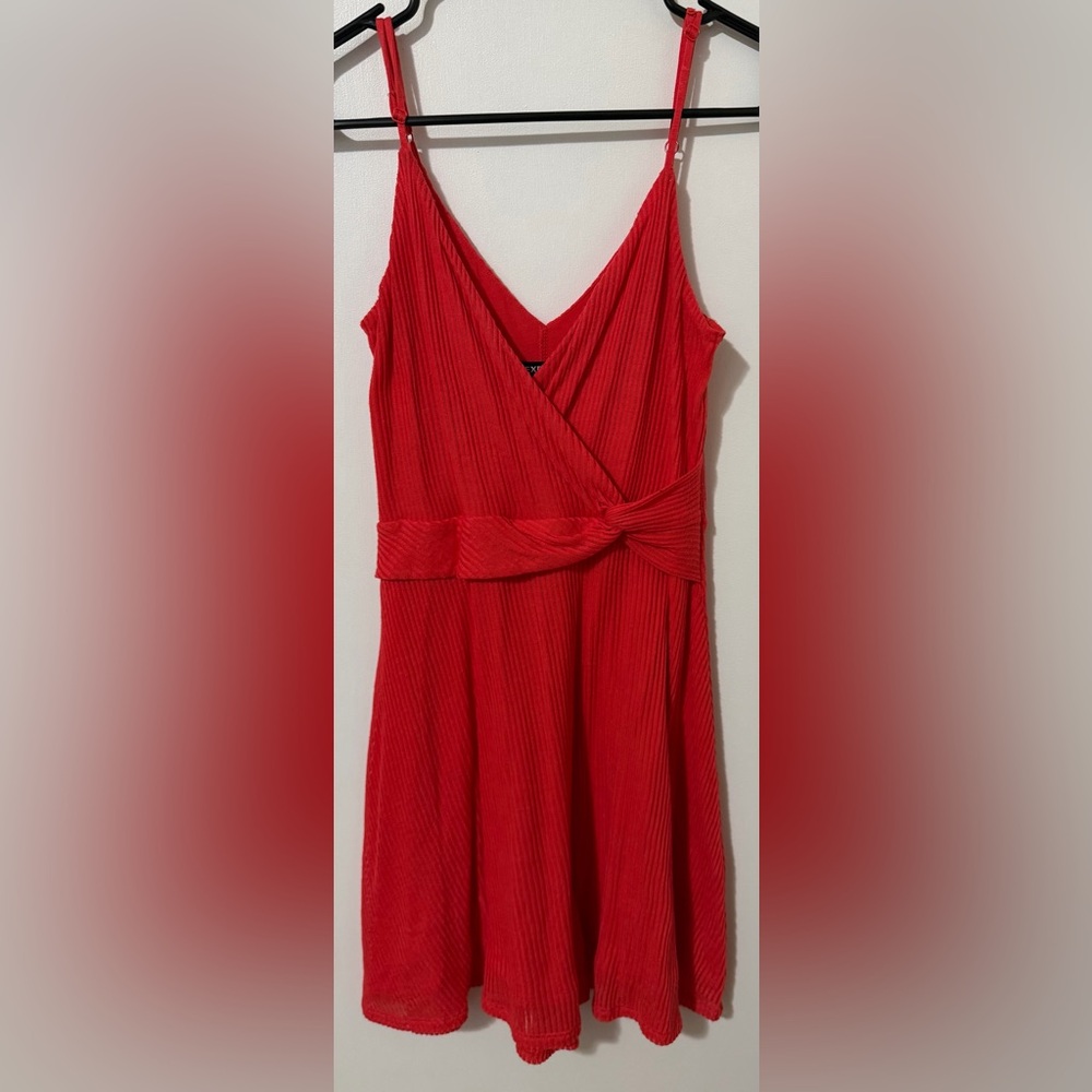 Express Red Wrap Dress XS Pleated Fit & Flare Sleeveless Mini